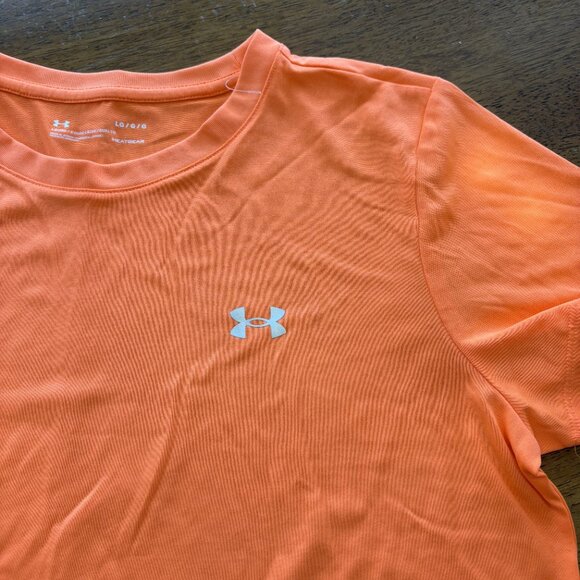 NEW Women's Under Armour Orange Tee - Size L - Picture 5 of 5